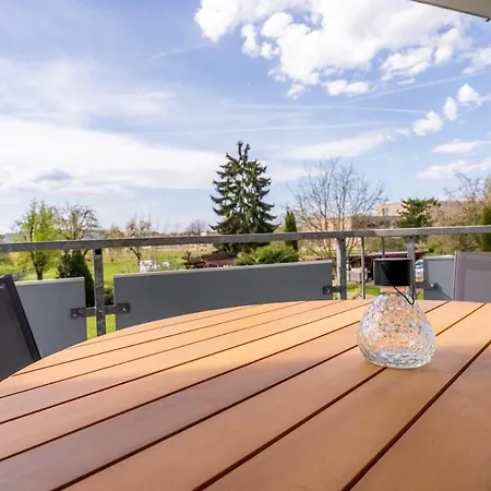 Апартаменты Apartmenty *